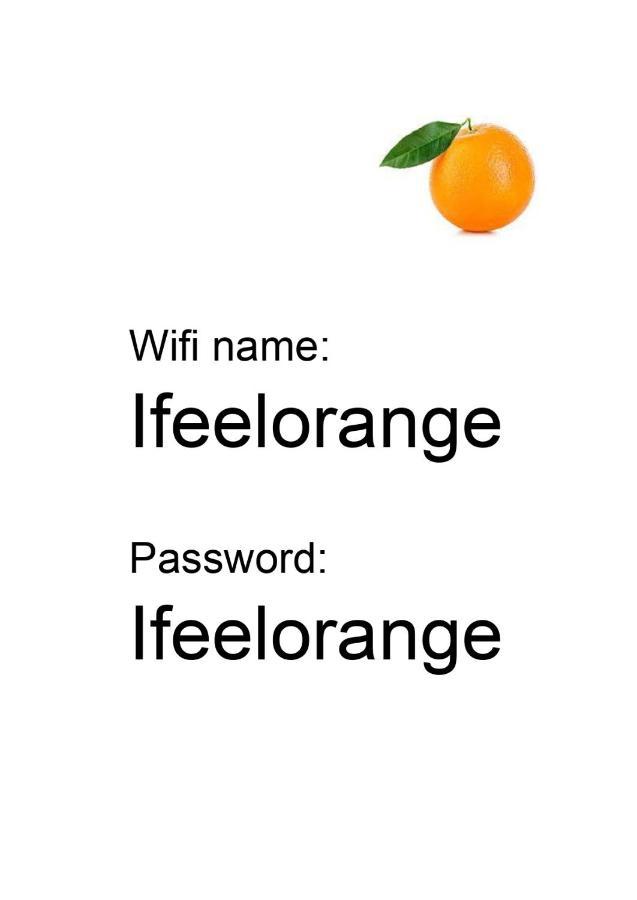 I Feel Orange Hotel Legnano Bagian luar foto
