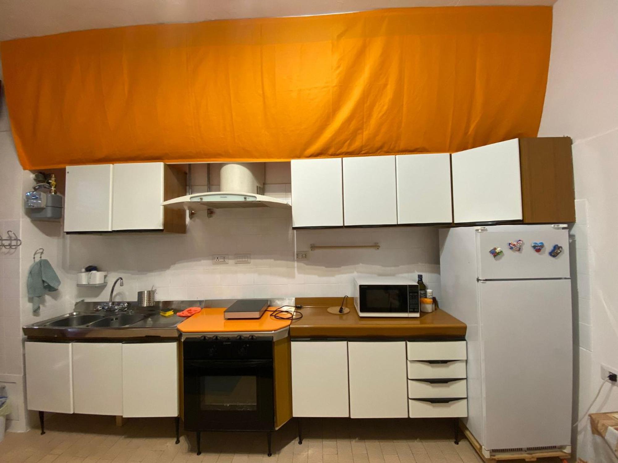 I Feel Orange Hotel Legnano Bagian luar foto