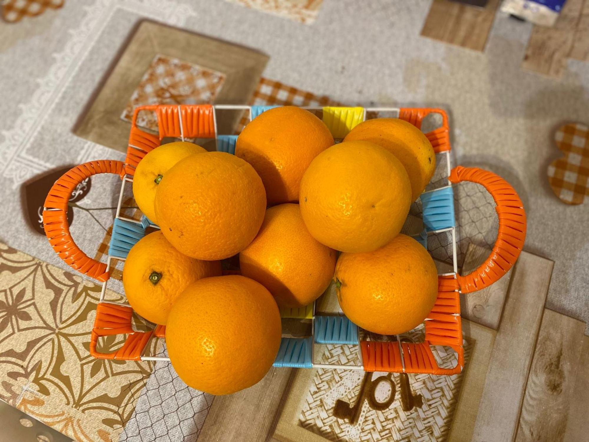 I Feel Orange Hotel Legnano Bagian luar foto